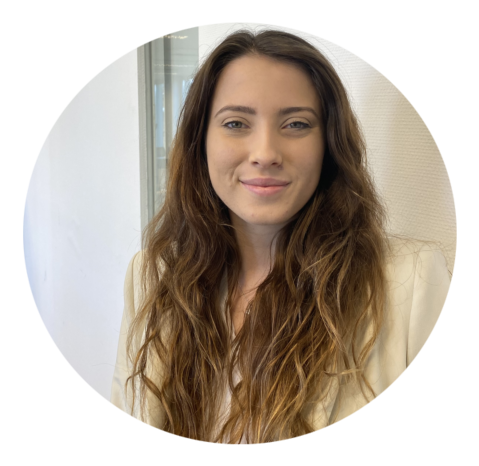 JOSY FRANKE - Studentin des Steuerrechts